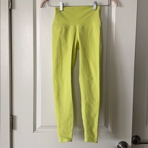 Never worn Alo lemon lime high waisted leggings